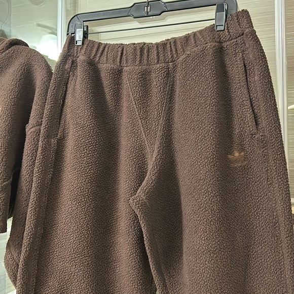 ✨ ADIDAS ✨ Sherpa Teddy Set Cropped Zip Hoodie And Joggers Tracksuit Medium RARE - Picture 3 of 17